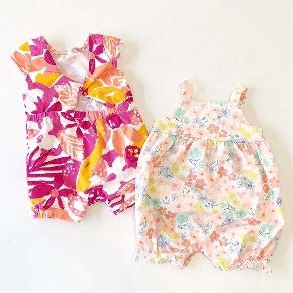 Carter’s baby girls floral rompers - Picture 2 of 3